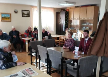 Продължават срещите на прокурори с възрастни хора и ученици от различни населени места в Добрич и областта