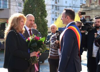Вицепрезидентът отбеляза с българската общност в румънския град Търговище традиционния празник Тудорица