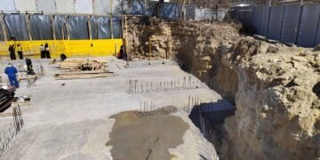 Община Варна сезира РДНСК за строежа до Първа Езикова гимназия