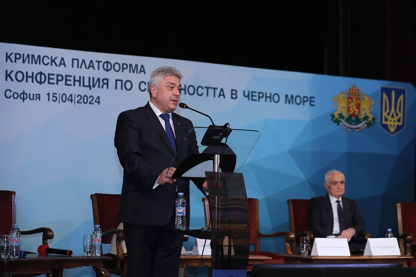Министър Стефан Димитров: Войната в Украйна постави Черноморския регион на линията на ново разделение между Русия и Запада