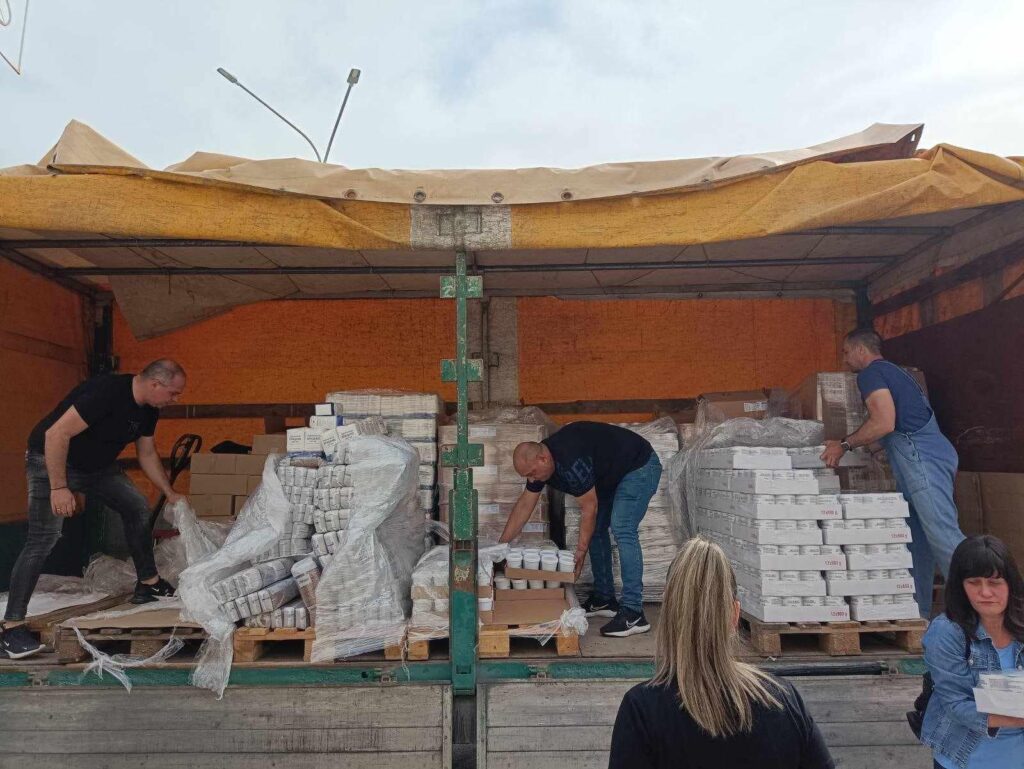 Започна раздаването на хранителни продукти на хора в неравностойно положение в община Девня