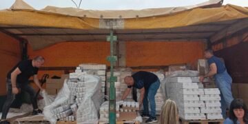 Започна раздаването на хранителни продукти на хора в неравностойно положение в община Девня