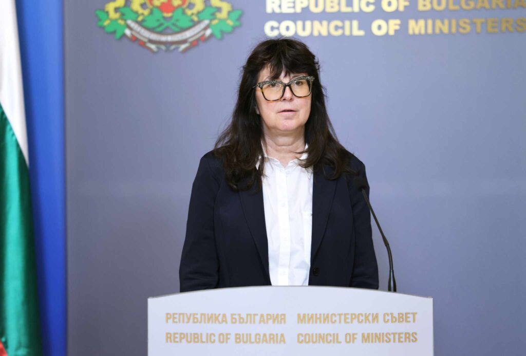 министър д-р Галя Кондева
