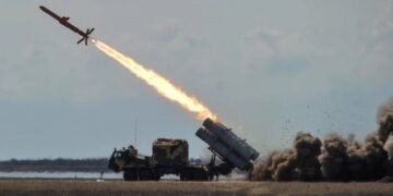 Израел отвърна на Иран с ракети