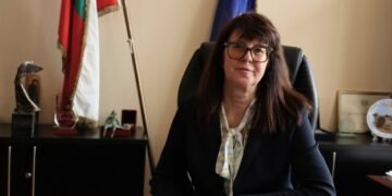 Министър Кондева разпореди спешни проверки на РЗИ за продажбата на енергиен прах