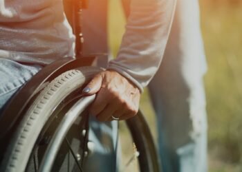 Защо хората с увреждания са по-уязвими при кризи и бедствия?