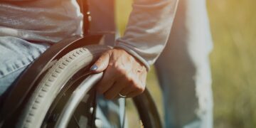 Защо хората с увреждания са по-уязвими при кризи и бедствия?