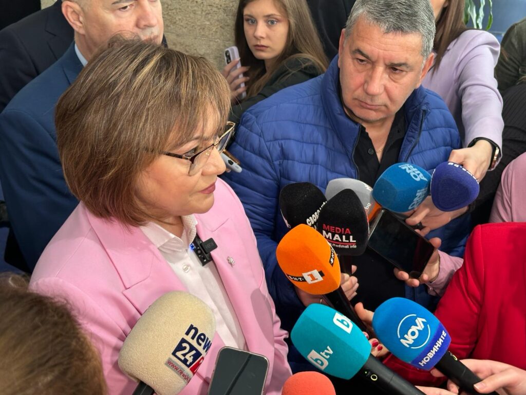 Корнелия Нинова: Предлагаме справедливо и възможно решение за великденски надбавки на пенсионерите