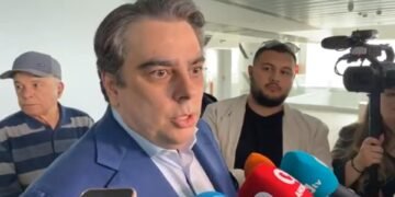 Асен Василев: Борисов не е в положение да поставя условия (ВИДЕО)