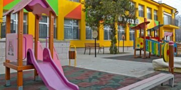 114 свободни места са обявени за трето класиране в детските ясли във Варна