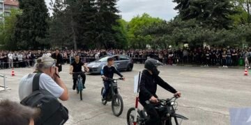 За рисковете от шофирането в нетрезво състояние и след употреба на наркотици говори съдия от Апелативния съд пред ученици от Варна (СНИМКИ)