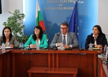 Министър Кондева даде старт на изготвянето на структура и функционалност на Националната детска болница