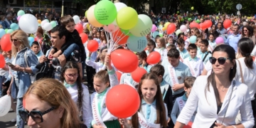 Маршрутни промени, допълнителни автобусни курсове и безплатно паркиране в центъра на Варна на 24 май 2024 г.