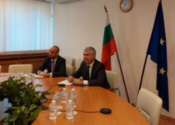 Владимир Малинов: България е готова да помогне на Украйна за възстановяване на електроенергийната система