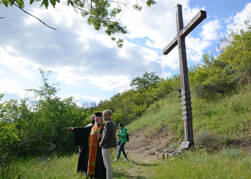 Възраждат манастира „Св. Богородица“ в местността Караач теке край Варна