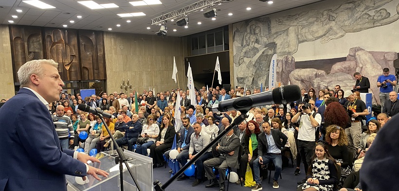 Петър Москов, "Синя България": Рецептата срещу корупцията е държавата вън от икономиката и бизнеса