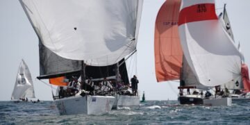 LZ Yachting 1991 задържа лидерството в най-бързия клас на Varna Channel Cup