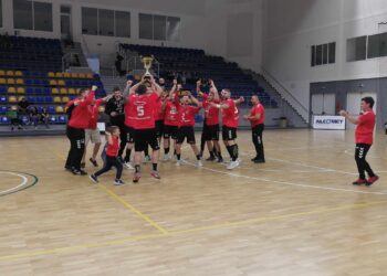 “Шумен 61” спечели вицешампионски трофей