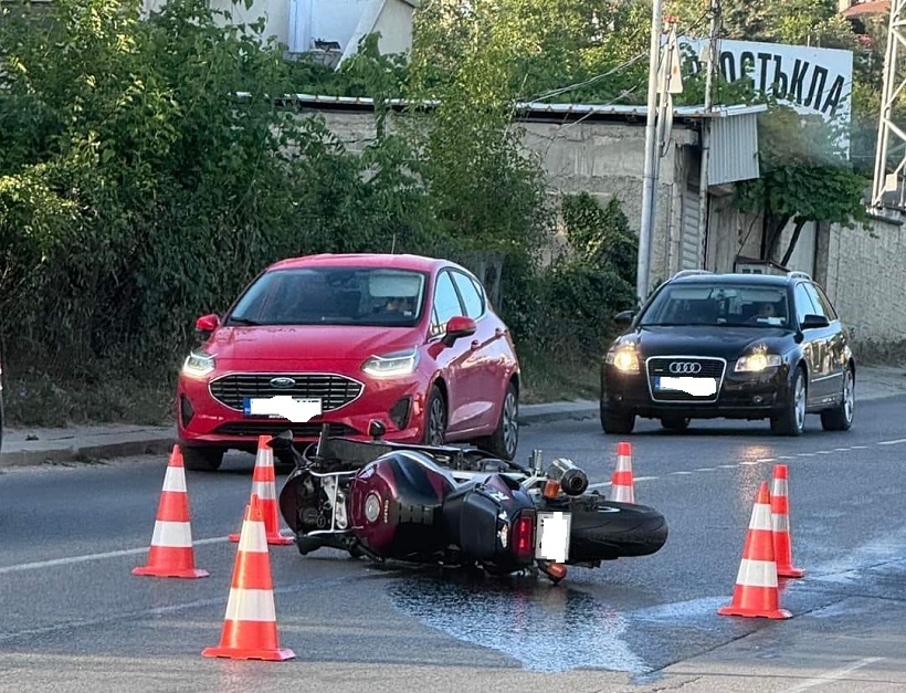 https://thesite24.net/motorist-i-dete-postradaha-pri-katastrofa-vav-varna/