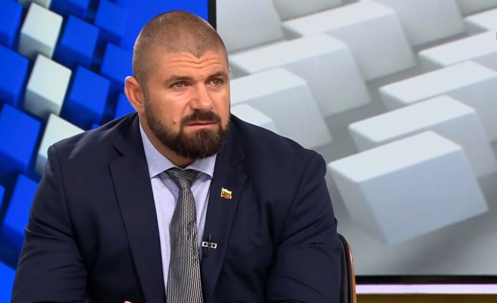 Дарин Георгиев, „Величие”: Ще изобличим какво се случва във „Възраждане”