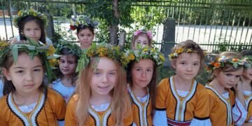 Ритуал, посветен на магическата и целебна сила на билките, притвориха децата от варненската детска градина – ДГ 8 „Христо Ботев”