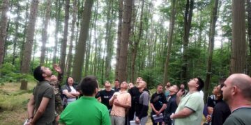 Ученици от Варна получиха полезен урок в „Горска класна стая“