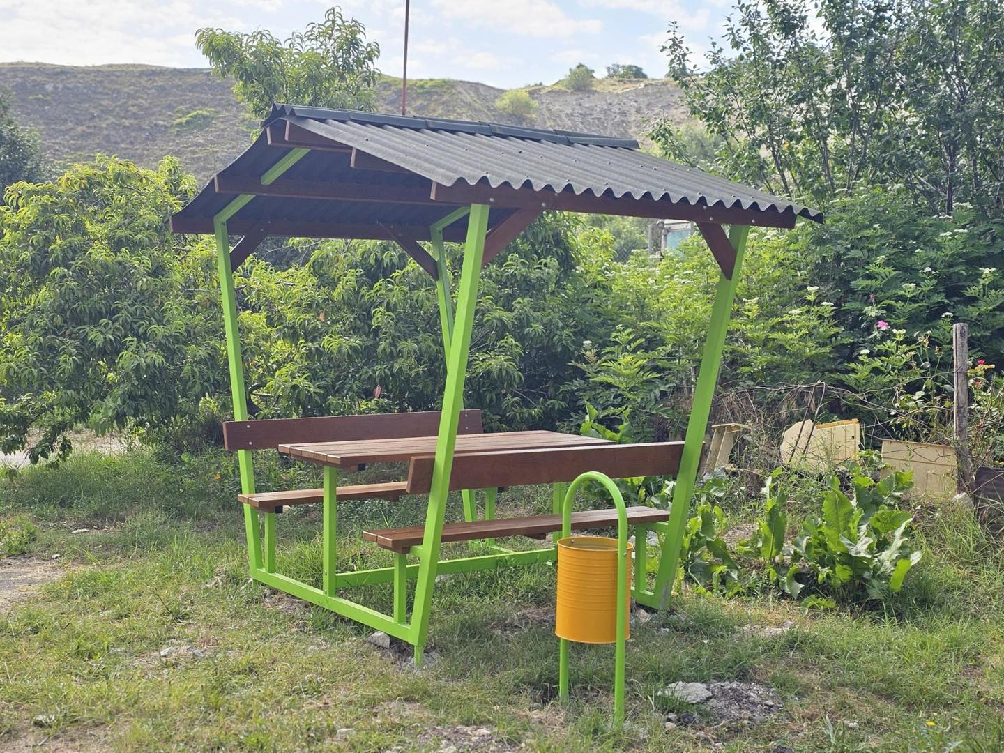 Обновиха детска площадка в Белослав