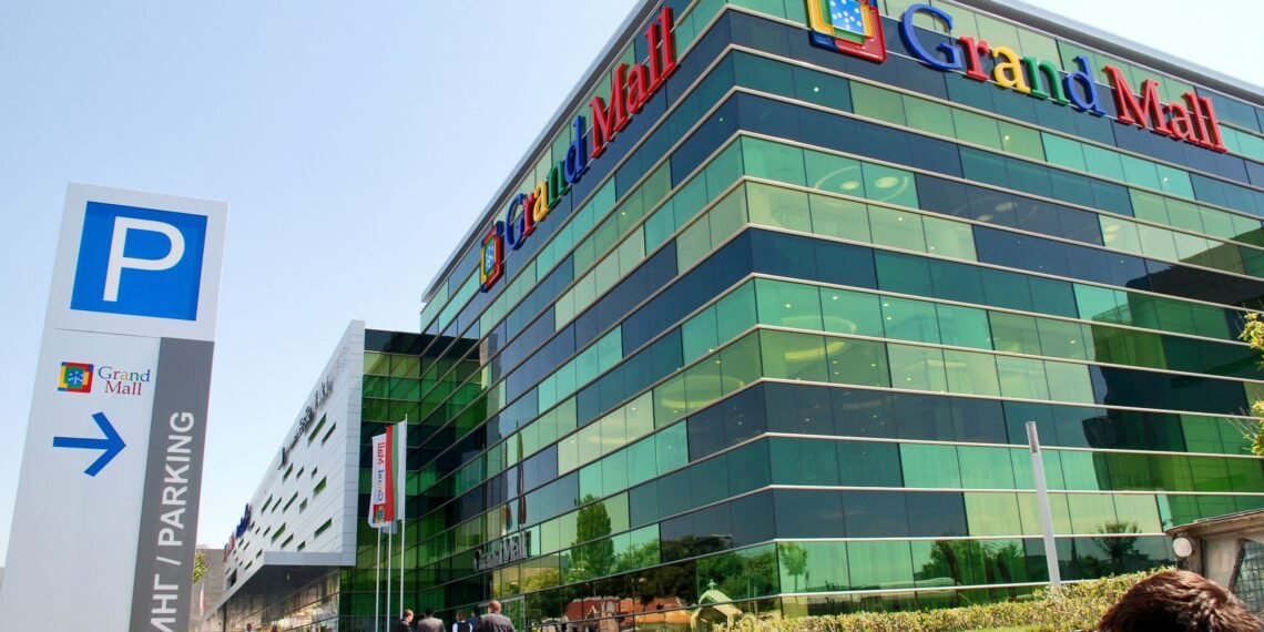 Обсъждат се промени в организацията на движението в района на „Гранд Мол“