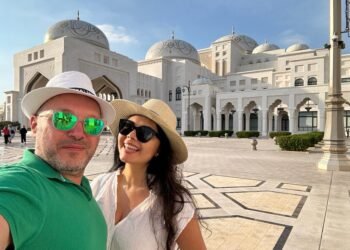 Приключенци, обиколили света, ще плуват в Галата – Варна