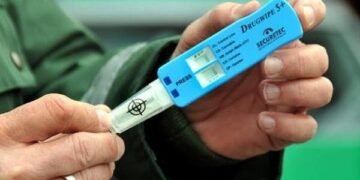 Заловиха 49-годишна жена да шофира след употреба на метамфетамини