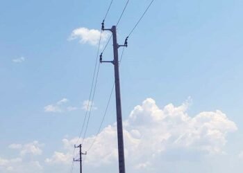 Енергото инвестира половин милион лева във въздушни електропроводи в Провадия и Вълчи дол