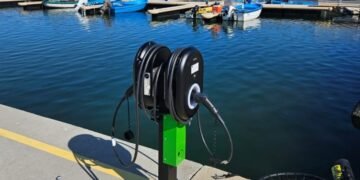 Във Варна ще изграждат зарядна станция за електрически лодки