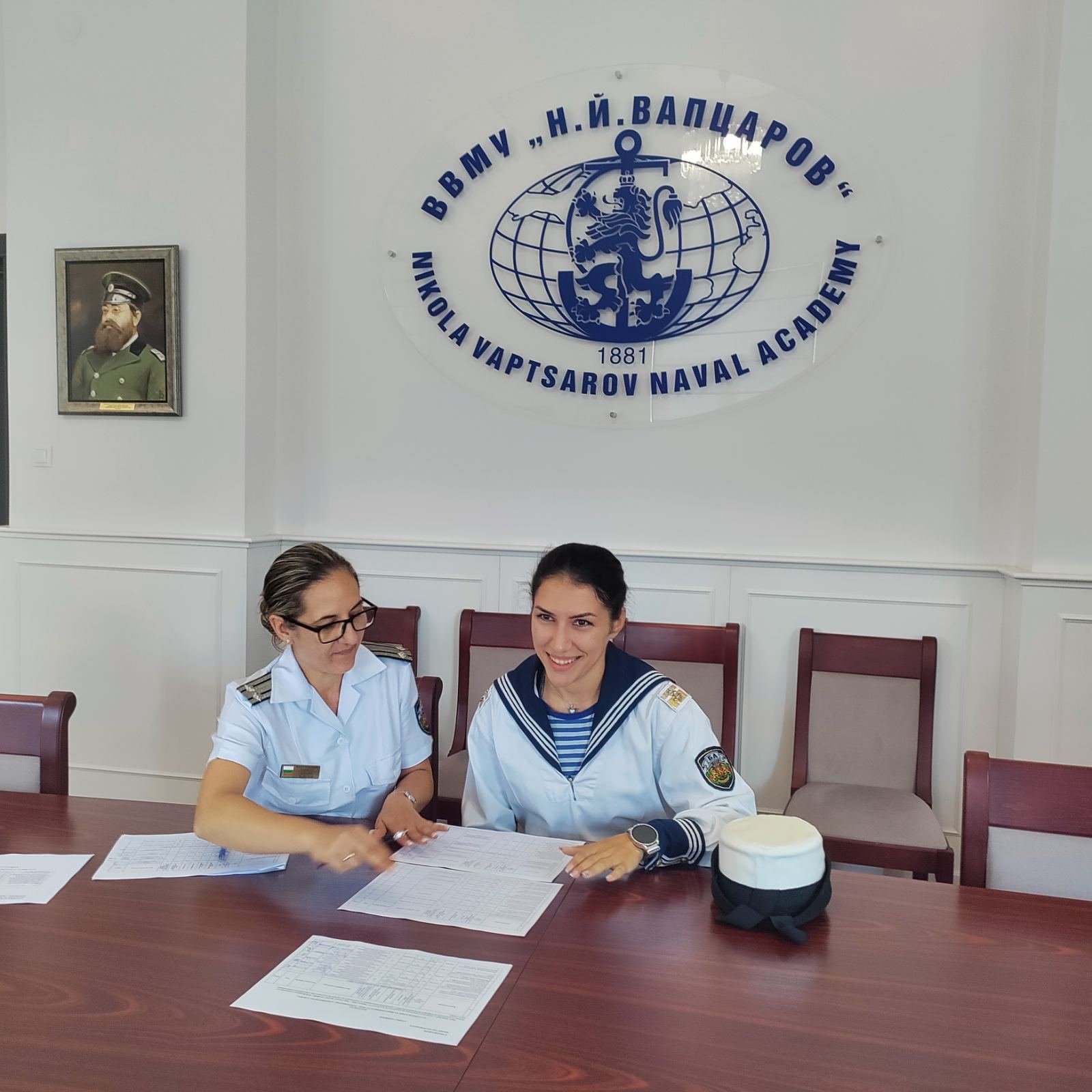 Курсанти-випускници от ВВМУ получиха своите назначения