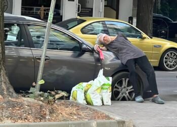 Читател на СайтЪТ: Не е човешко да подминеш равнодушно подобна гледка!