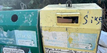 Обмислят смяната на жълтите контейнери за смет във Варна