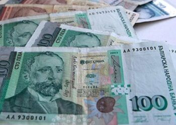 Деца откраднаха 400 лева от манастир