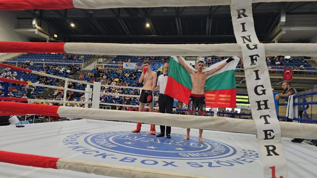 Варненецът Виктор Ненков стана Световен шампион по кикбокс за кадети
