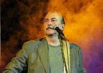 Трагедия! След падане на сцената почина рок легендата Кирил Маричков