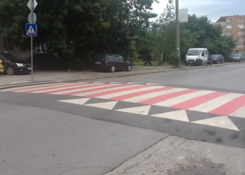 Варненци настояват за поставяне на “легнали полицаи”  по бул. “Вл. Варненчик”, в района на Гранд мол