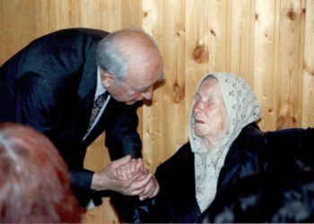 Предлагат Ванга да бъде призната за Светица