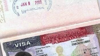 Почти 94 % от кандидатстващите за виза за САЩ през изминалата година са били одобрени