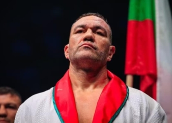 ИСТОРИЧЕСКА ПОБЕДА: Кубрат Пулев е новият световен шампион на WBA