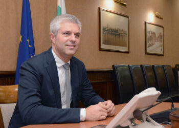 Благомир Коцев: Нашата цел е с увеличените средства от таксата за битови отпадъци през следващата година да имаме по-чист град