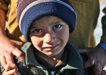 Пиян баща преби малолетния си син и се обади на тел. 112 със закани за убийство