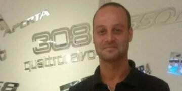 Издирват Валентин от Варна!