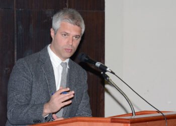 Кметът на Варна коментира наболели теми пред местния парламент