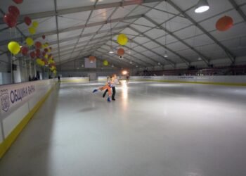 Започва записването за безплатно начално обучение по кънки на лед и хокей на лед