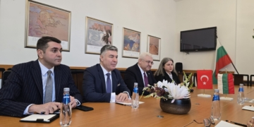 Посланикът на Република Турция Мехмет Саит Уянък гостува на областния управител на Варна проф. Андрияна Андреева