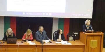 Обсъдиха проекта за изграждане и функциониране на Черноморски младежки център във Варна