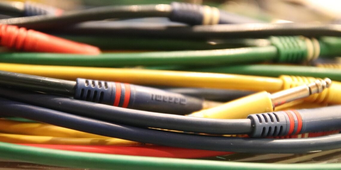 Осъдиха двама, спипани да крадат кабел от шахта на детска площадка във “Възраждане”